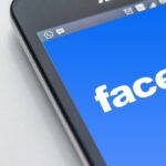 cum stergi istoricul de cautari direct din aplicatia facebook 68170b0404580