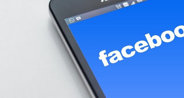 cum stergi istoricul de cautari direct din aplicatia facebook 68170b0404580