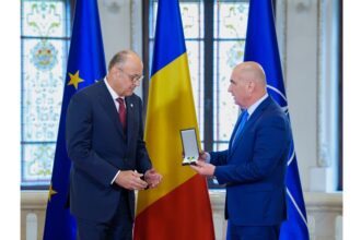 dan sucu decorat de presedintele interimar ilie bolojan pentru contributia la dezvoltarea mediului de afaceri si dialogul social 6824a2e9317fc