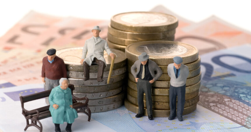 date oficiale numarul pensionarilor speciali a crescut in ultimul an ce pensii incaseaza judecatorii si procurorii 6825c60441c74