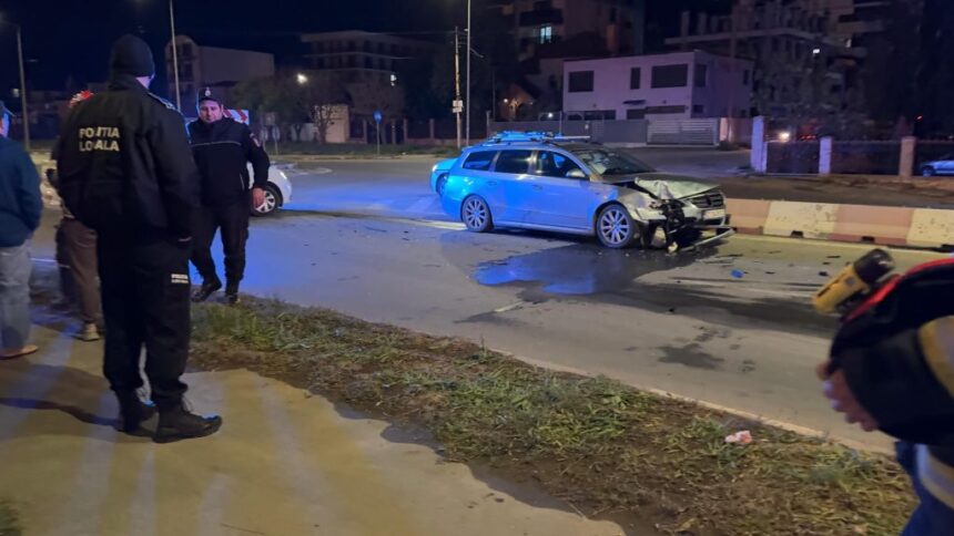 doua masini s au ciocnit in zona lidl din mamaia nord unul dintre soferi a fost ranit 6823a1e0688d2