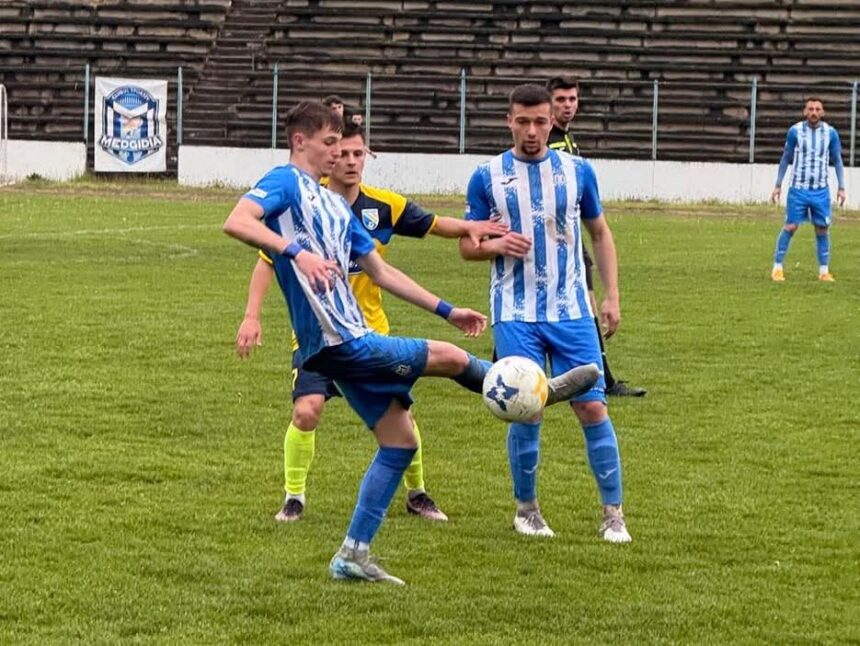 duel cu obiective diferite intre gloria baneasa si cs medgidia in liga a 3 a 6815eef3403bd