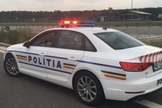 dupa gratii timp 4 ani si 9 luni pentru un drum ratat spre constanta a aruncat drogurile din masina intr o punga de la profi dar politistii le au gasit 682fb239d33bb