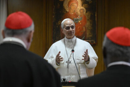dupa turcia si vaticanul se ofera sa medieze negocierile de pace dintre rusia si ucraina cu ce propunere vine papa leon al xiv lea 68275d3e38335