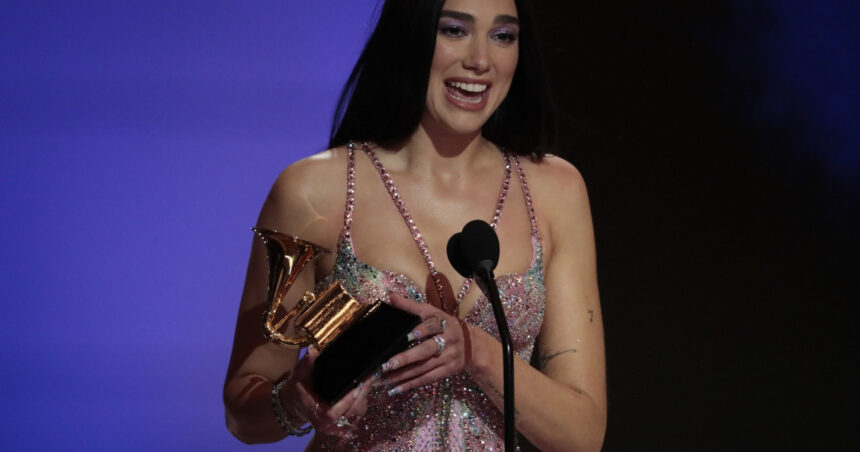 elton john si dua lipa cer protectie in fata inteligentei artificiale scrisoare catre premierul britanic 6823a1cfadca0