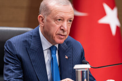 erdogan cere rusiei si ucrainei sa continue negocierile privind pacea sa nu inchida usa 68384e8ab9757