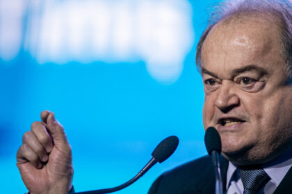 exclusiv un senator pnl acuza psd ca joaca la doua capete ce spune despre o posibila alianta psd aur pentru o noua coalitie dupa alegeri 6819c9b2bad60