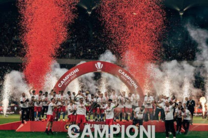 fcsb a primit trofeul de campioana dupa ce a castigat ultimul meci de acasa din acest sezon 682b95c3aabd0