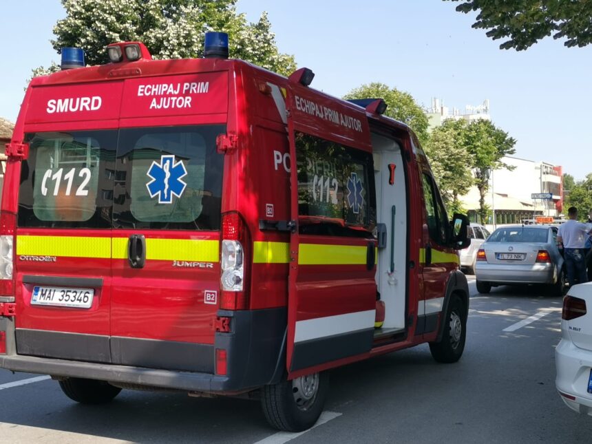 femeie injunghiata in gat chiar de iubitul ei pe o strada din eforie 6827117b2152b