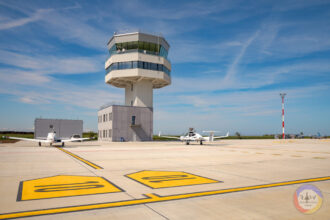 firma magnatilor care controleaza aerodromul de la tuzla a prins un contract de 28 milioane de lei cu transelectrica 68241be414f0e