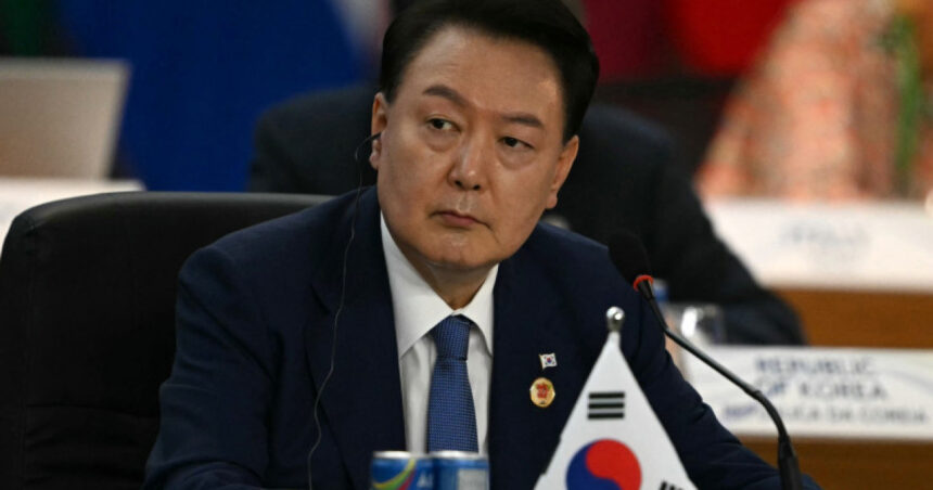 fostul presedinte sud coreean yoon suk yeol inculpat pentru abuz de putere dupa ce a incercat sa impuna legea martiala 681329e3425c6