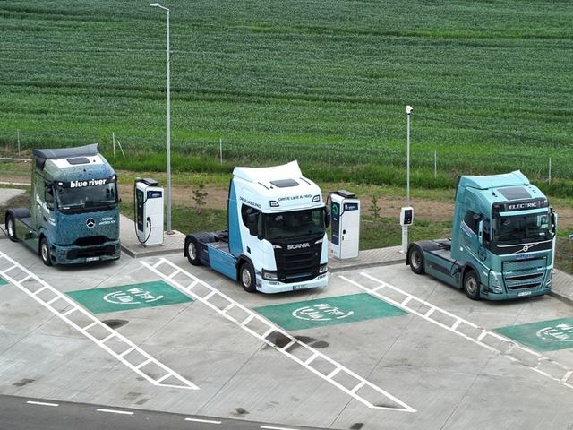 foto anunt romania are primul hub de mare putere pentru incarcarea masinilor electrice mai performant ca in germania 681c7235091b4