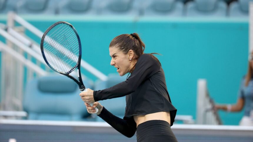 foto cand joaca sorana cirstea si anna kalinskaya finala de dublu a turneului din madrid 68167414c5c33