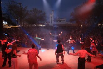 foto distractia continua si in aceasta seara ce program a pregatit omd mamaia constanta 68179a9d6449b