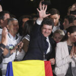 foto nicusor dan de la matematician cu doctorat la sorbona la activist civic sef de partid primar al capitalei si presedintele romaniei a fost la un pas de a intra in politica la finalul an 682a70d21d9e0
