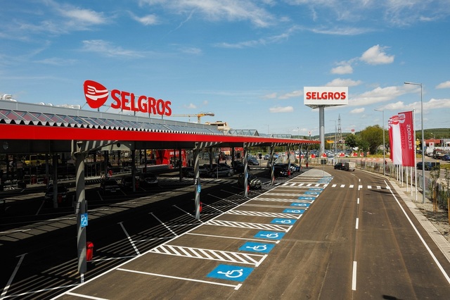 foto selgros reia expansiunea pe plan local si deschide cel de al 24 lea magazin din romania la sibiu 6830151c53ce9