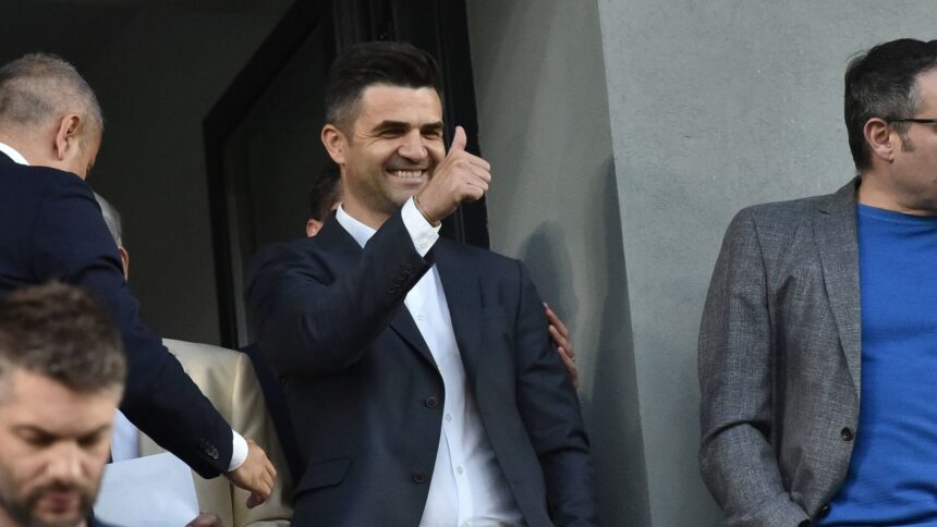 foto un copil de 15 ani eroul lui cs dinamo formatia antrenata de florin bratu 68285ba603e6c
