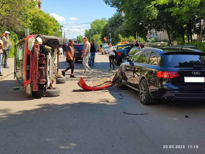 foto video accident rutier in constanta un autoturism s a rasturnat pe strada tulcei 682c440a5bd64