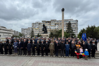 foto video ceremonial militar si religios de 10 mai ziua independentei nationale a romaniei in parcul de la casa de cultura constanta 681f208c777a8