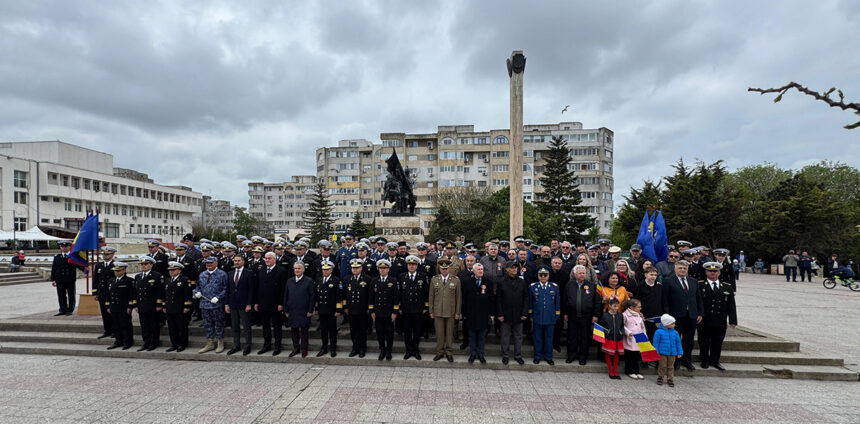 foto video ceremonial militar si religios de 10 mai ziua independentei nationale a romaniei in parcul de la casa de cultura constanta 681f208c777a8