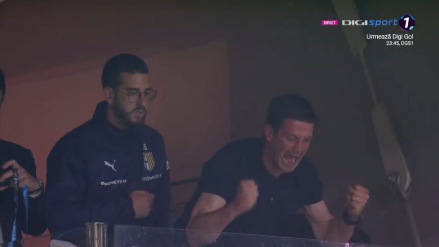 galerie foto ce descatusare cristi chivu s a dezlantuit in tribune dupa golul victoriei marcat de parma 68338c120fe83