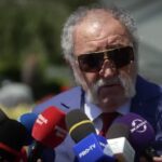 galerie foto domnule tiriac le ati condus pe toate replica memorabila a miliardarului despre sutele de masini de colectie pe care le detine 6829c20500e04
