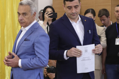 george simion a mers la vot insotit de calin georgescu presedintele aur am votat cu calin georgescu 6817073ece692