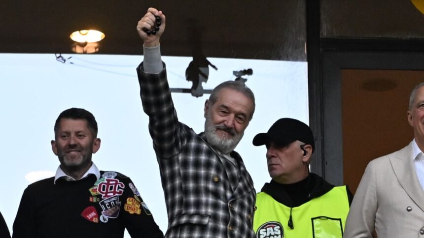 gigi becali pe cale sa rezolve primul transfer al verii la fcsb mai mult de 90 682eecb06fe54
