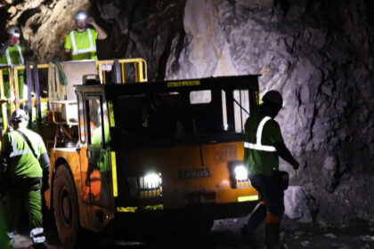 groenlanda acorda permis de exploatare miniera unui grup danezo francez investitiile sua intarzie 682e2876bd961