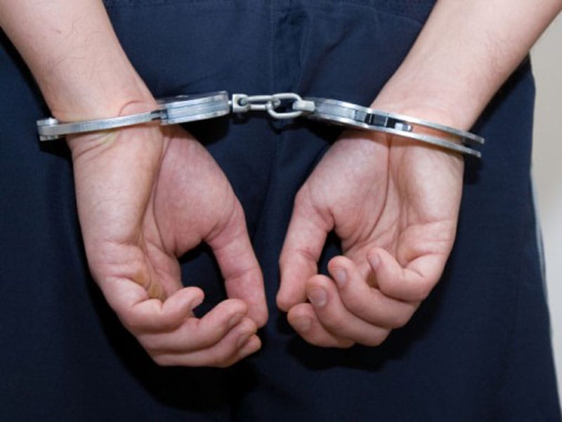 legea fugarilor loveste la constanta hot cu antecedente condamnat pentru furt nu s a prezentat dupa sentinta si are acum in carca si evadarea 682e74e9175e9