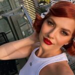 lidia buble are 32 de nepoti tati a zis ca vrea 100 si imi mai bate si mie apropoul anuntul facut de artista despre copil 6828929f7f1e4