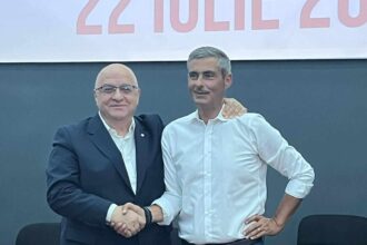 lucian lungoci ii cere demisia lui felix stroe managementul lui organizational politic a dus la aceste rezultate 681a1b8024fb8