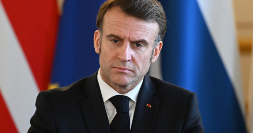 macron pune presiune pe trump privind noi sanctiuni care sa vizeze rusia un test al credibilitatii americanilor 683991ff85713