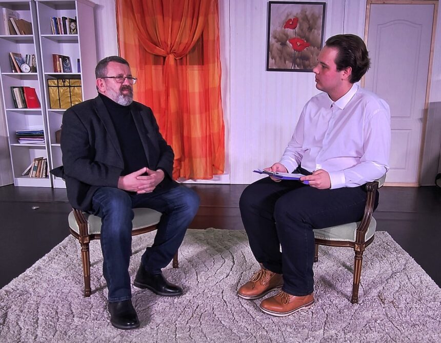 maestrul adrian titieni in exclusivitate pentru boema ovidius avem o profesie sub semnul necesitatii 681a7b071a0f5