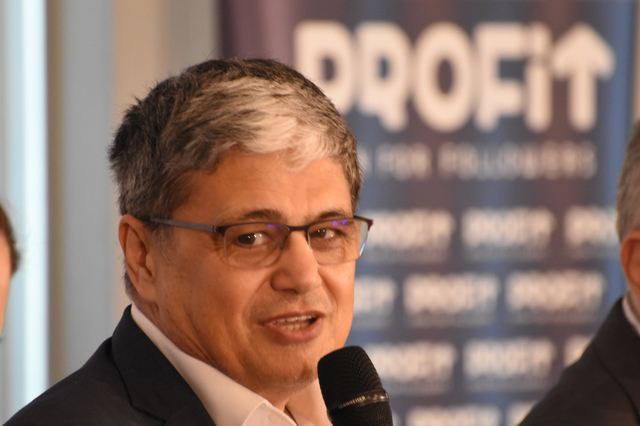 marcel bolos romania va incasa 26 miliarde de euro in perioada urmatoare din politica de coeziune in acest an am redus la 0 riscul de a pierde bani europeni 6834473980bf8