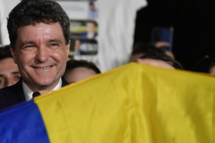 mesajul lui nicusor dan pentru diaspora de ziua romanilor de pretutindeni rolul meu ca presedinte al tarii este sa creez punti 68332286076e4