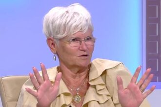 monica tatoiu probleme in franta la paris ai niste culoare si te verifica ce au patit vedeta si sotul ei 682dcbb7afa15