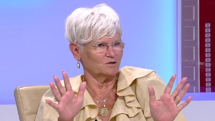 monica tatoiu probleme in franta la paris ai niste culoare si te verifica ce au patit vedeta si sotul ei 682dcbb7afa15