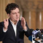nicusor dan cheama inca o data sefii partidelor la consultari si le cere solutii fara cresterea taxelor nu e bine 683960fbba417