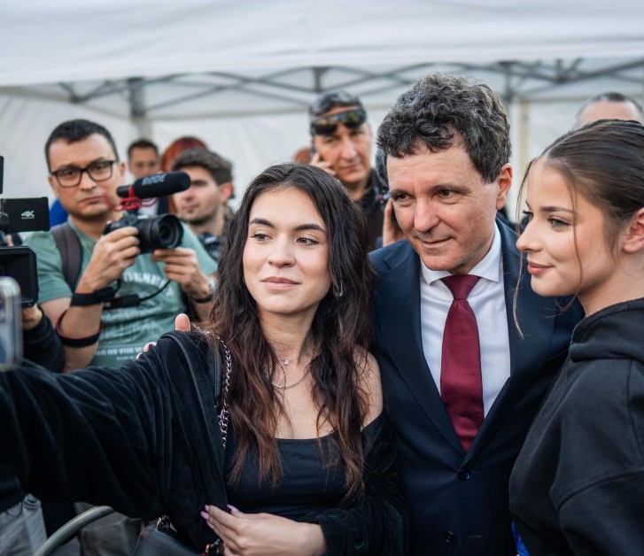 nicusor dan imi doresc ca toate cele patru partidele pro occidentale sa formeze o majoritate parlamentara 6825b8a352fc9