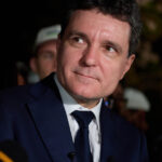 nicusor dan romania se afla in fata unei alegeri decisive pentru viitorul democratic nu e vorba doar despre doi candidati 6818afae27309