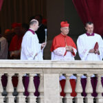 numele alese cel mai des de papi printre ele se afla si leon adoptat de noul suveran pontif 681d2777465aa