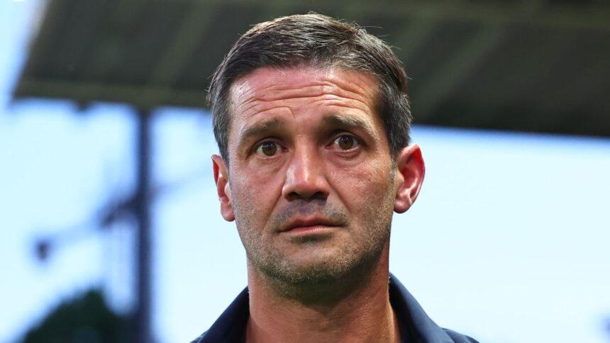 opinie lectii de la chivu caramavrov scrie despre principiile singurului antrenor roman din top 5 campionate ale europei 6835bdd0cc5a3