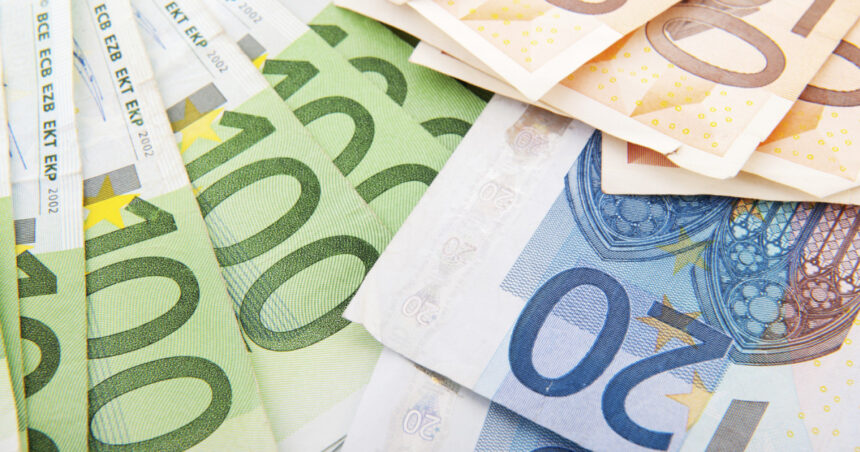 pib ul nominal al romaniei ar putea depasi 700 miliarde de euro in 2034 competitie pentru a intra in top 10 ue 6814b886292d1
