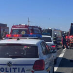 plan rosu de interventie dupa un accident grav cu 5 raniti in judetul dambovita un microbuz si un autoturism s au ciocnit 6815d7a7428ea