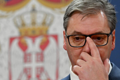 presedintele sarb si a scurtat vizita in sua din cauza unei indispozitii vucic avea programate intalniri cu trump 6815dfddde923