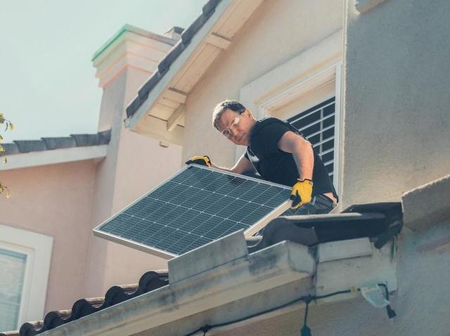 primavara insorita a dus profiturile inregistrate de producatorii europeni de energie fotovoltaica la minime istorice 68344aba9becd