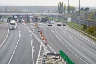 restrictii de circulatie timp de 8 ore pe a2 in zona fetesti pentru reparatii asfaltice 6821bad9f4225