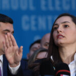 revolta din pot anamaria gavrila acuzata de deputatii demisionari de sete de putere si pozitionari extremiste 682e0472c8d94