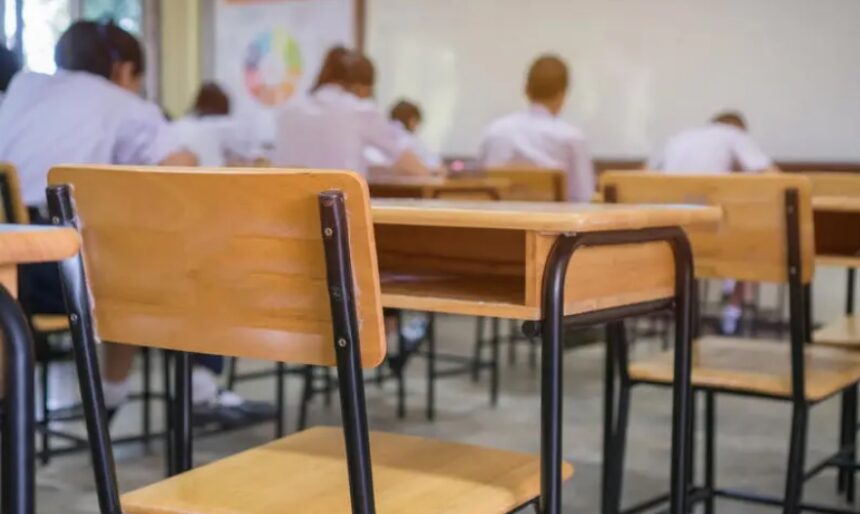sa isi continue studiile sau sa aleaga o meserie ce i a determinat pe unii tineri din judetul constanta sa renunte la educatie 68305c232219a